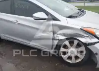 2013 Hyundai Elantra фото