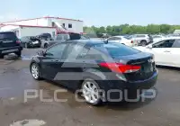 2013 Hyundai Elantra photo