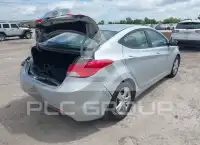 2013 Hyundai Elantra фото