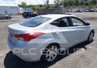 2013 Hyundai Elantra фото