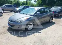 2013 Hyundai Elantra photo