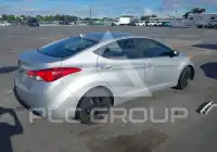 2013 Hyundai Elantra photo