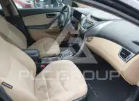 2013 Hyundai Elantra photo