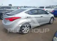 2013 Hyundai Elantra фото