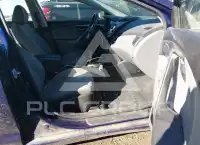 2013 Hyundai Elantra photo