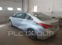 2013 Hyundai Elantra photo