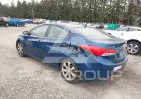 2013 Hyundai Elantra photo