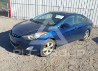 2013 Hyundai Elantra photo