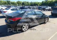 2013 Hyundai Elantra фото