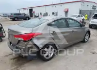 2013 Hyundai Elantra фото