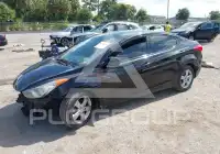2013 Hyundai Elantra photo