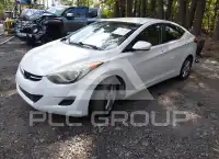 2013 Hyundai Elantra photo