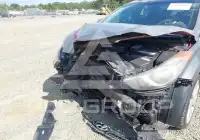 2013 Hyundai Elantra photo