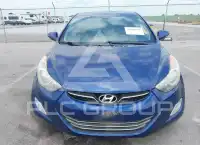 2013 Hyundai Elantra photo