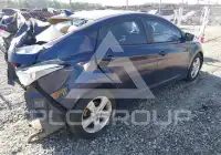 2013 Hyundai Elantra фото