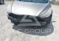 2013 Hyundai Elantra photo