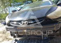 2013 Hyundai Elantra photo