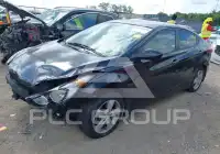 2013 Hyundai Elantra фото
