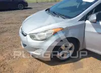 2013 Hyundai Elantra фото
