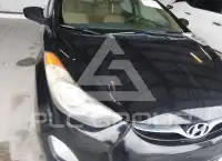 2013 Hyundai Elantra фото