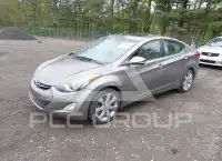 2013 Hyundai Elantra photo