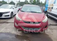 2013 Hyundai Elantra photo