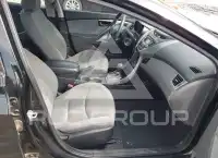 2013 Hyundai Elantra фото