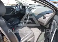 2013 Hyundai Elantra фото
