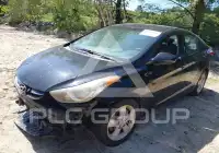 2013 Hyundai Elantra photo