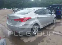 2013 Hyundai Elantra photo