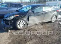 2013 Hyundai Elantra фото