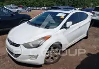 2013 Hyundai Elantra фото