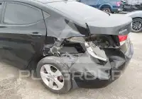 2013 Hyundai Elantra photo