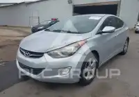 2013 Hyundai Elantra photo