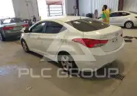 2013 Hyundai Elantra photo