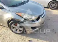 2013 Hyundai Elantra photo