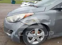 2013 Hyundai Elantra photo