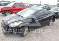 2013 Hyundai Elantra фото
