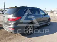 2013 Hyundai Santa Fe photo