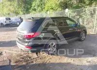 2013 Hyundai Santa Fe photo