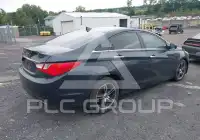 2013 Hyundai Sonata photo