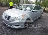 2013 Hyundai Sonata photo