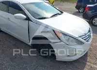 2013 Hyundai Sonata photo