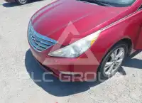 2013 Hyundai Sonata photo