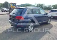 2013 Volkswagen Touareg фото