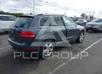 2013 Volkswagen Touareg фото