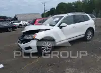 2013 Volkswagen Touareg фото