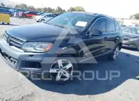 2013 Volkswagen Touareg фото