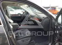 2013 Volkswagen Touareg фото