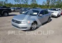 2013 Volkswagen Passat фото
